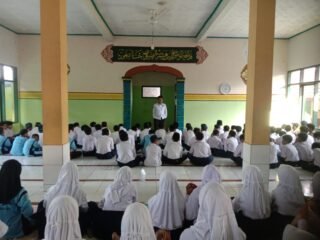 Inilah Momen Spesial Siswa MTs Saat Ikuti Pembiasaan Salat Duha di Madrasah