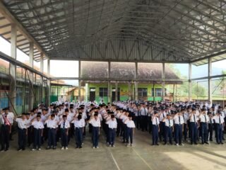 Kenapa Belajar Disebut Ibadah? Jawabannya Muncul di Upacara MTsN 2 Tasikmalaya!