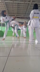 Latihan Taekwondo di MTsN 2 Tasikmalaya Bangun Disiplin dan Semangat Juang Siswa