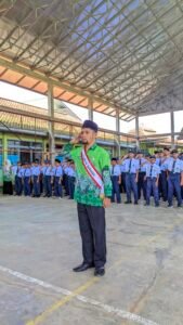 Upacara Hari Guru Nasional di MTsN 2 Tasikmalaya Berlangsung Khidmat