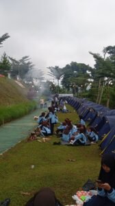 Penjelajahan dan Penutupan Perkemahan Warnai Hari Kedua Pramuka MTsN 2 Tasikmalaya